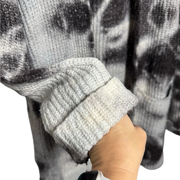 Anthropologie Avalon Tie-Dye Cardigan Oversized Pockets - Picture 6 of 9